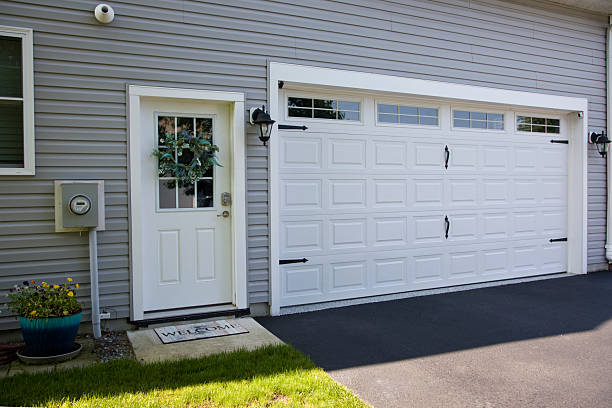 24/7 Emergency Garage Door Roller Replacement experts in Johnson Lane, NV